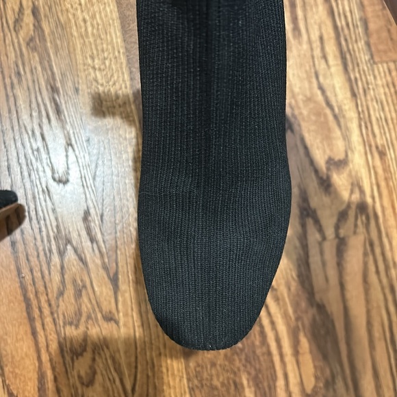 Everlane Glove Boot -Black 9 - Picture 6 of 10